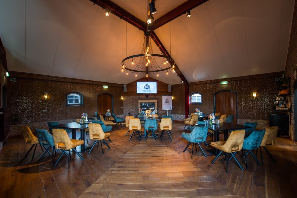 Koetshuis cabaretopstelling (2)